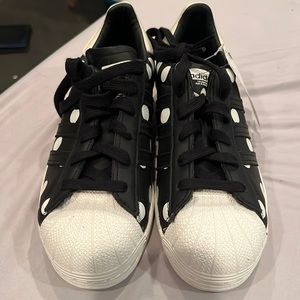 Special Edition Superstar